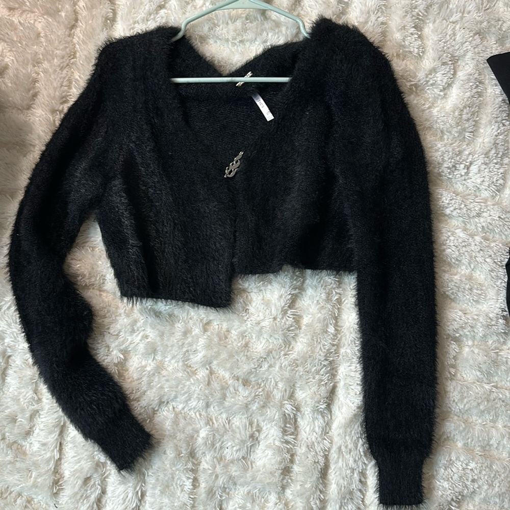 Fabletics Fuzzy Flame Cropped Cardigan